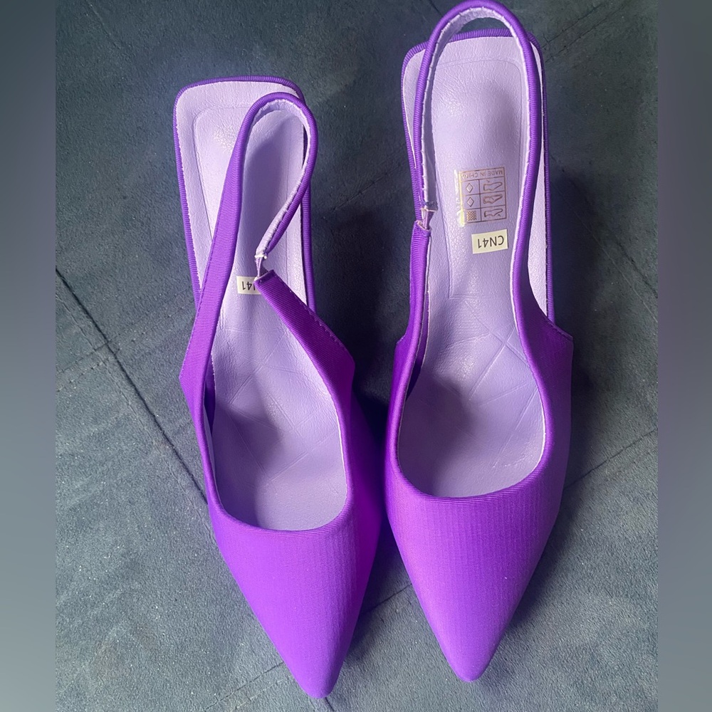 Women’s shoes, purple